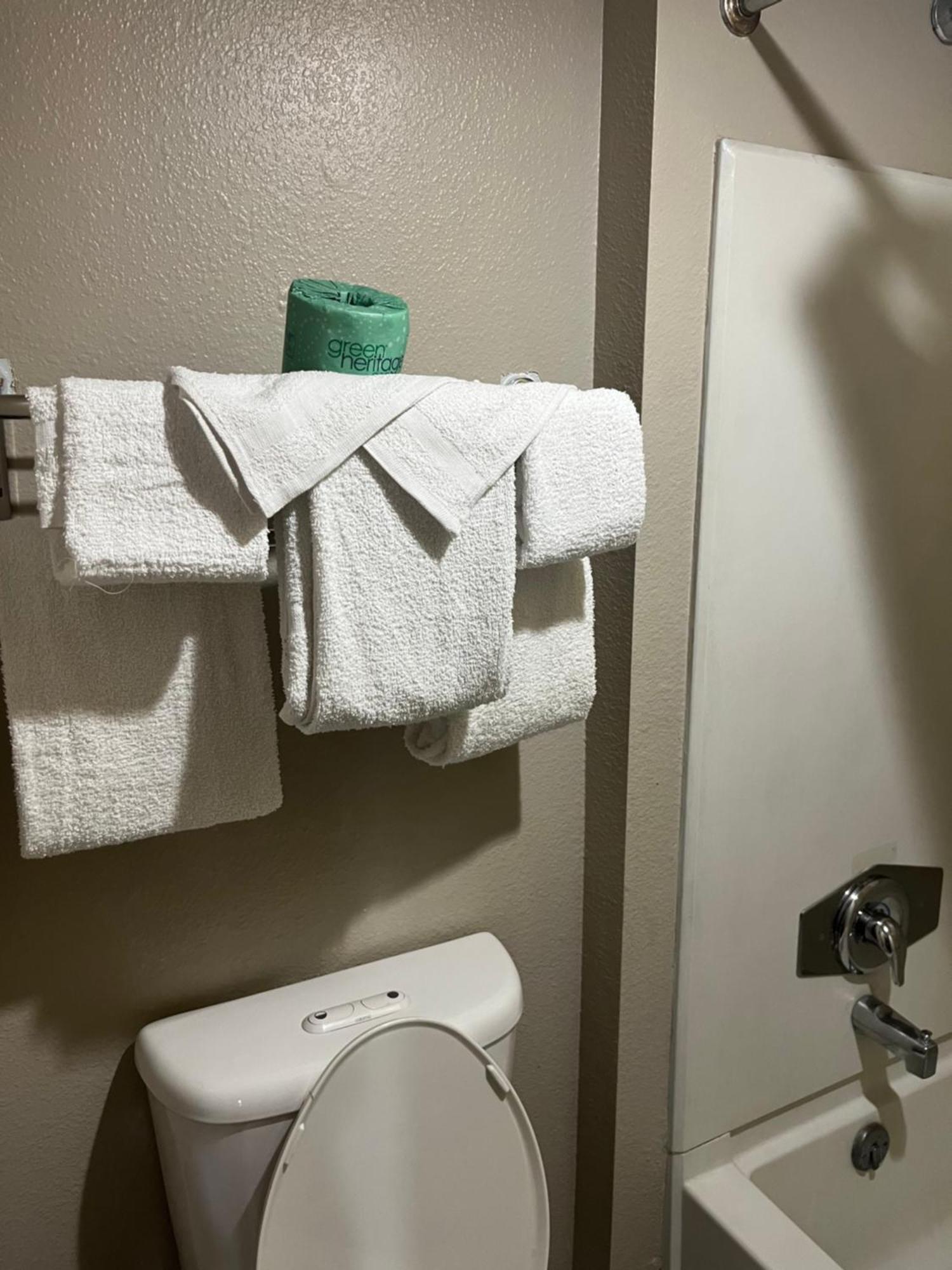 Hallmark Inn And Suites San Antonio Ngoại thất bức ảnh